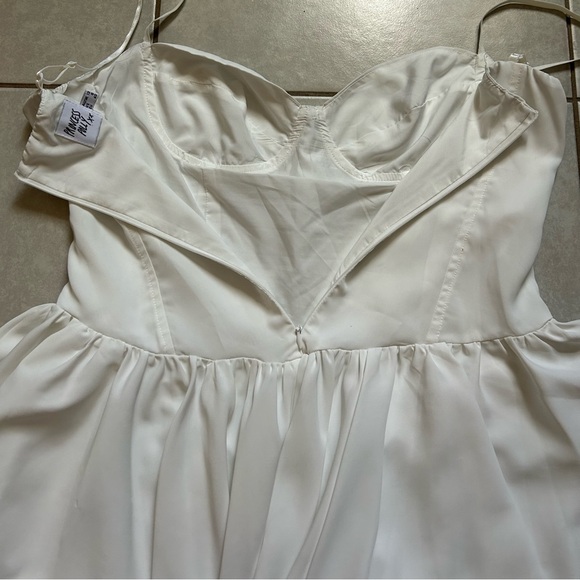 Princess Polly SOLACE MINI
DRESS WHITE - Picture 10 of 13